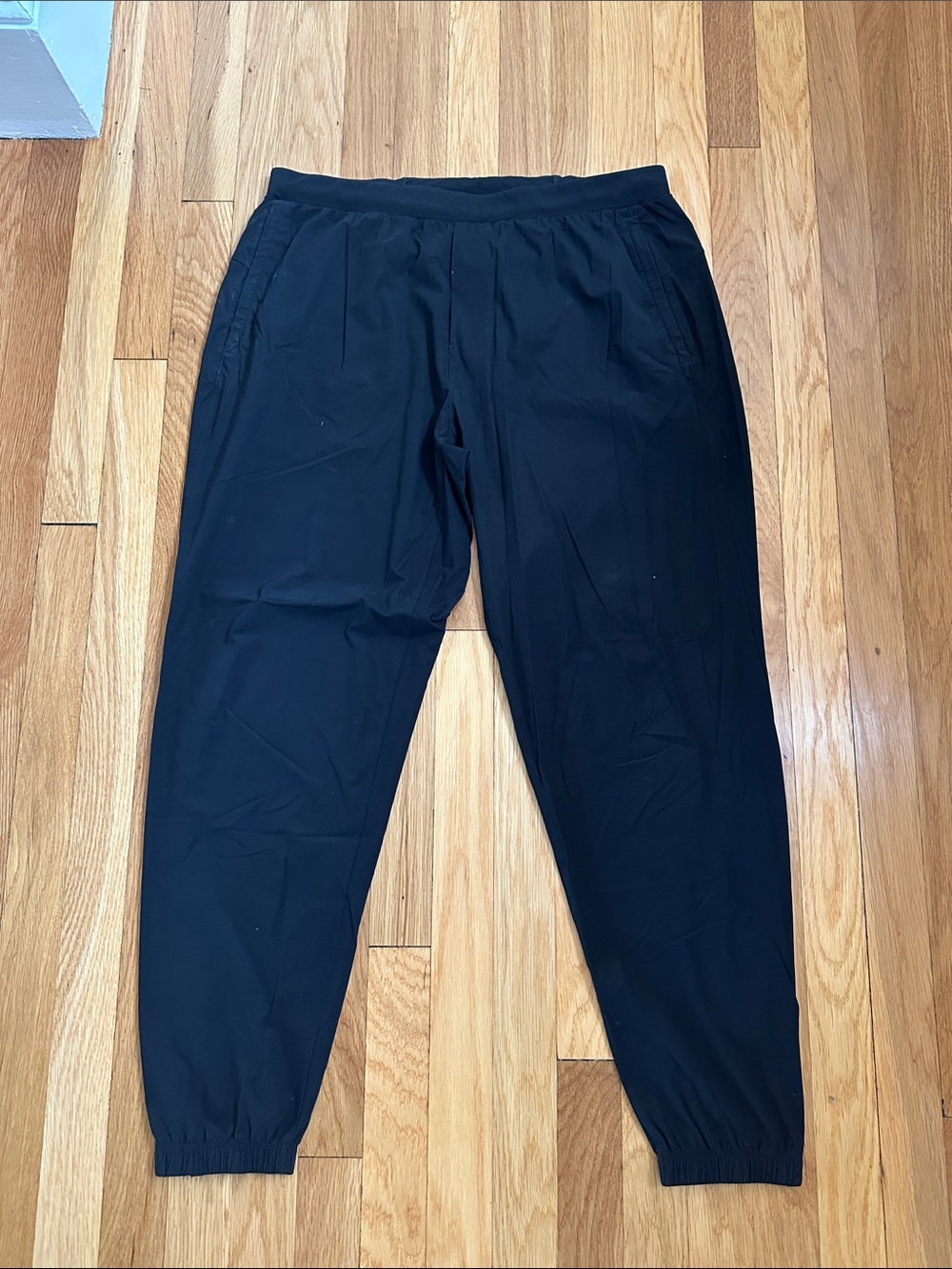 lululemon athletica Men's Black Jogger Pants